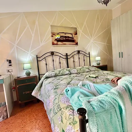 招待所 L'oasi Felice 特罗佩阿