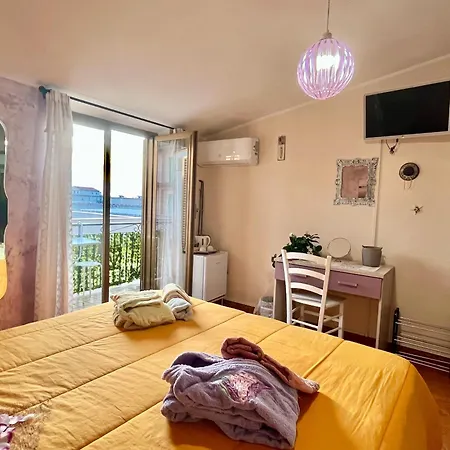 L'oasi Felice Πανσιόν *