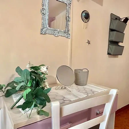 Πανσιόν L'oasi Felice